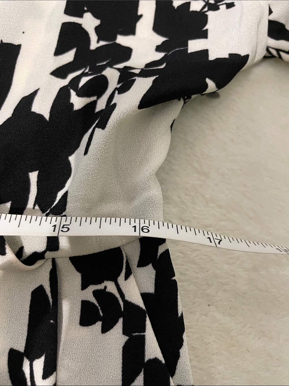 CAbi Black & White Graphic Print Top - Picture 15 of 16